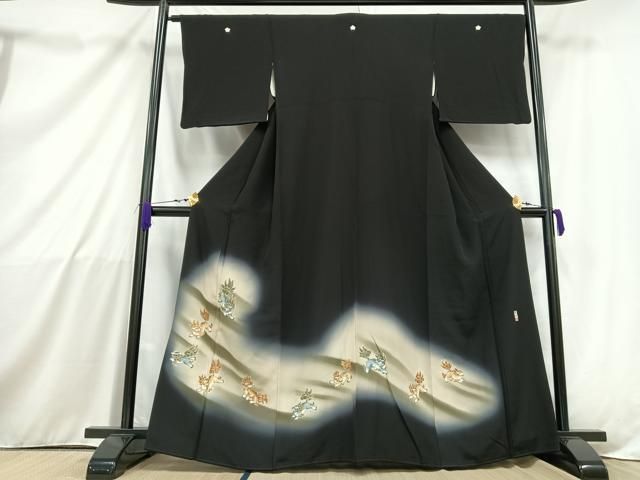 P1104★ 着物淡雪 ★正絹　作家物　五つ紋黒留袖　金彩箔置　典雅な源氏絵 正絹手描き友禅黒留袖・純金箔金彩友禅・金糸縫い取り平安王朝