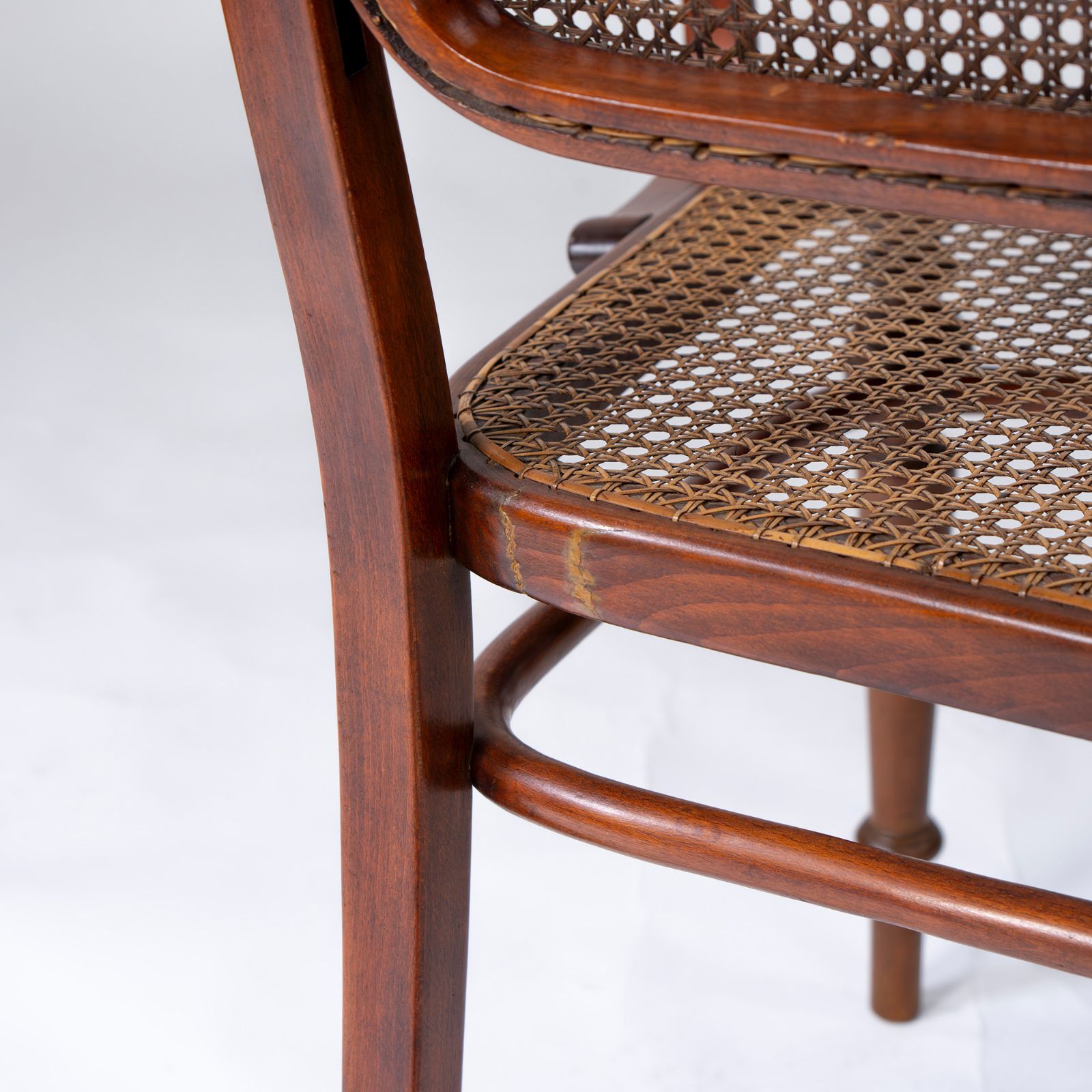 Lloyd's Antiques｜ロイズアンティークス｜ベントウッドチェア