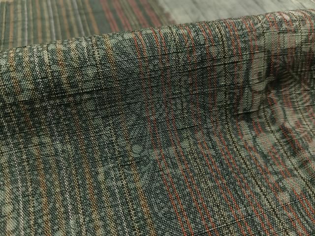 平和屋着物○伝統工芸士 七代目 吉澤与市 紬 絞り 型染め 切嵌更紗花文  