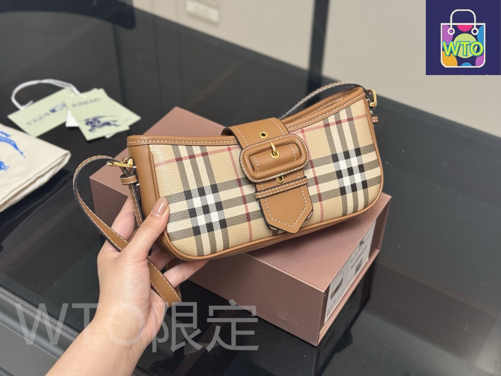今日特価】Burberry バーバリー レトロアンダーアーバッグ
