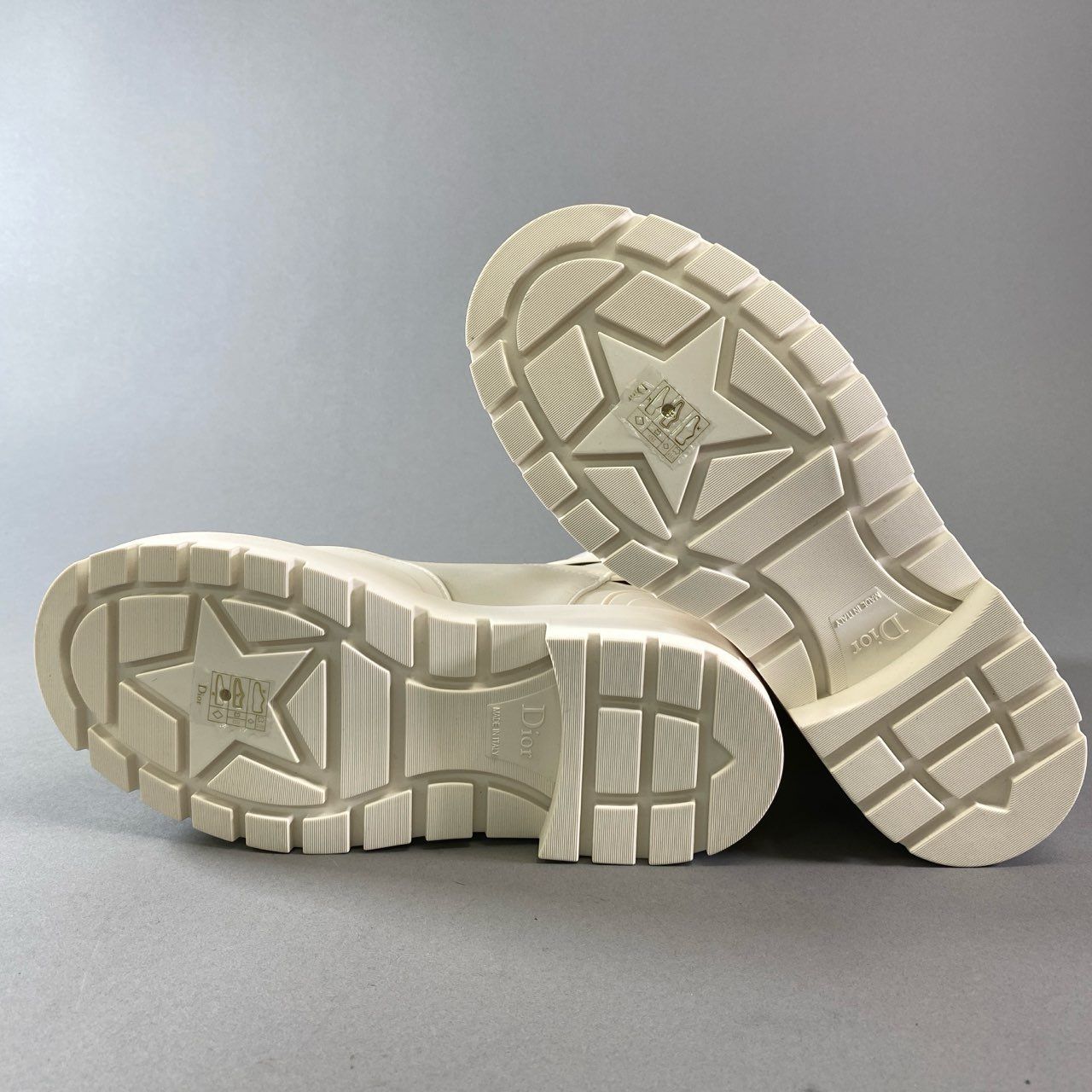 1h9《未使用品》 Christian Dior クリスチャンディオール 23SS 1h9《未使用品》 Christian Dior クリスチャンディオール 23SS