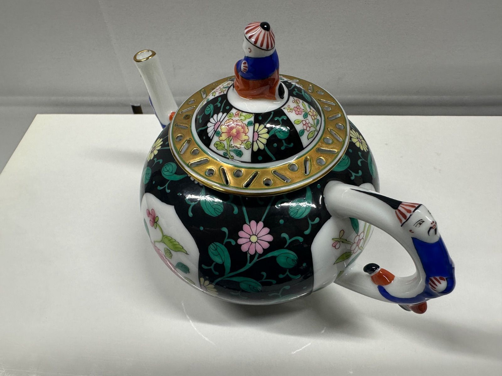 カップ-ソーサー