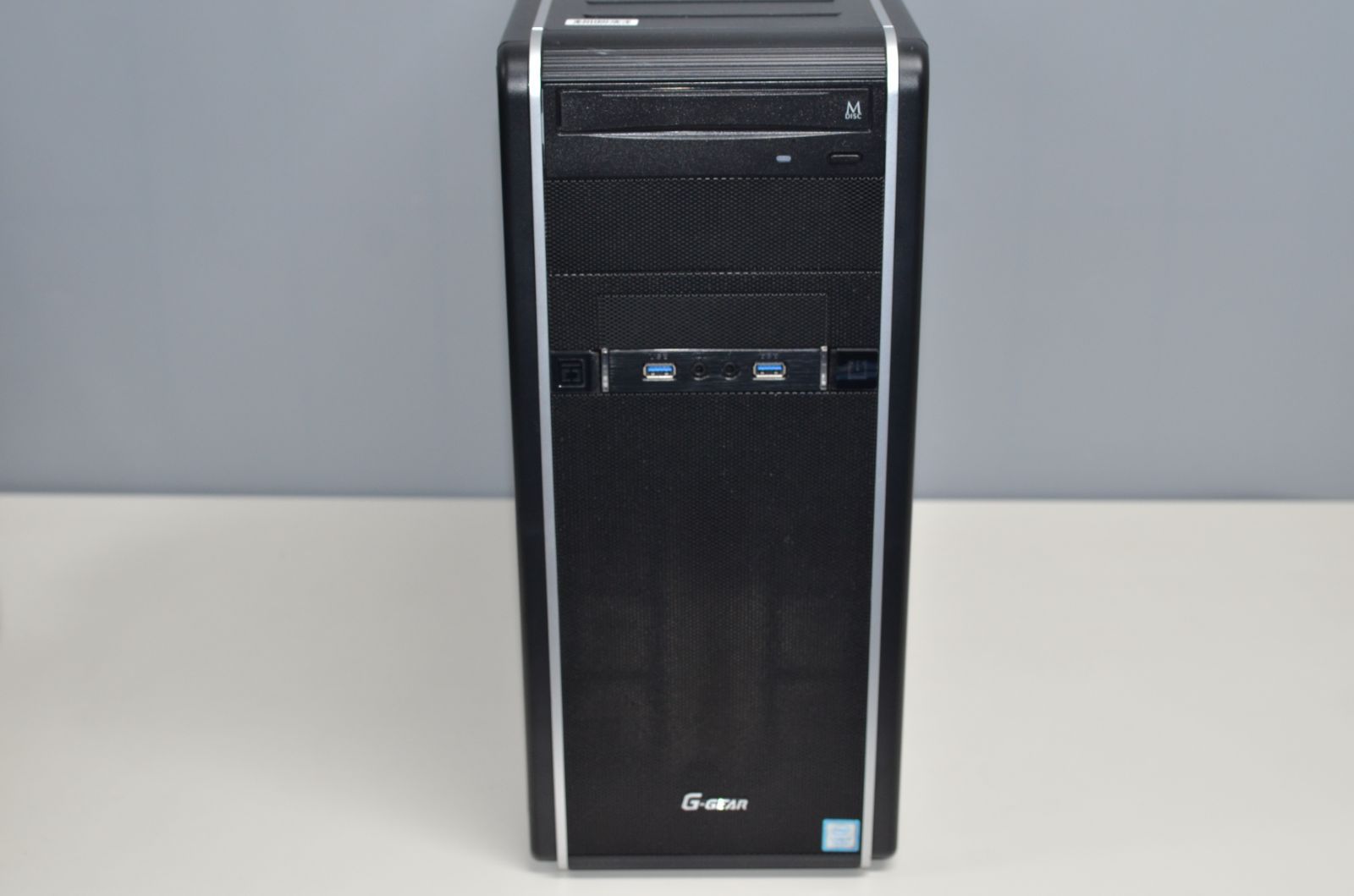 自作ゲーミングデスクトップ|Windows11|core i7-7700|SSD500GB HDD2TB|メモリ16GB|GTX1070|DVDマルチ|デスクトップPC