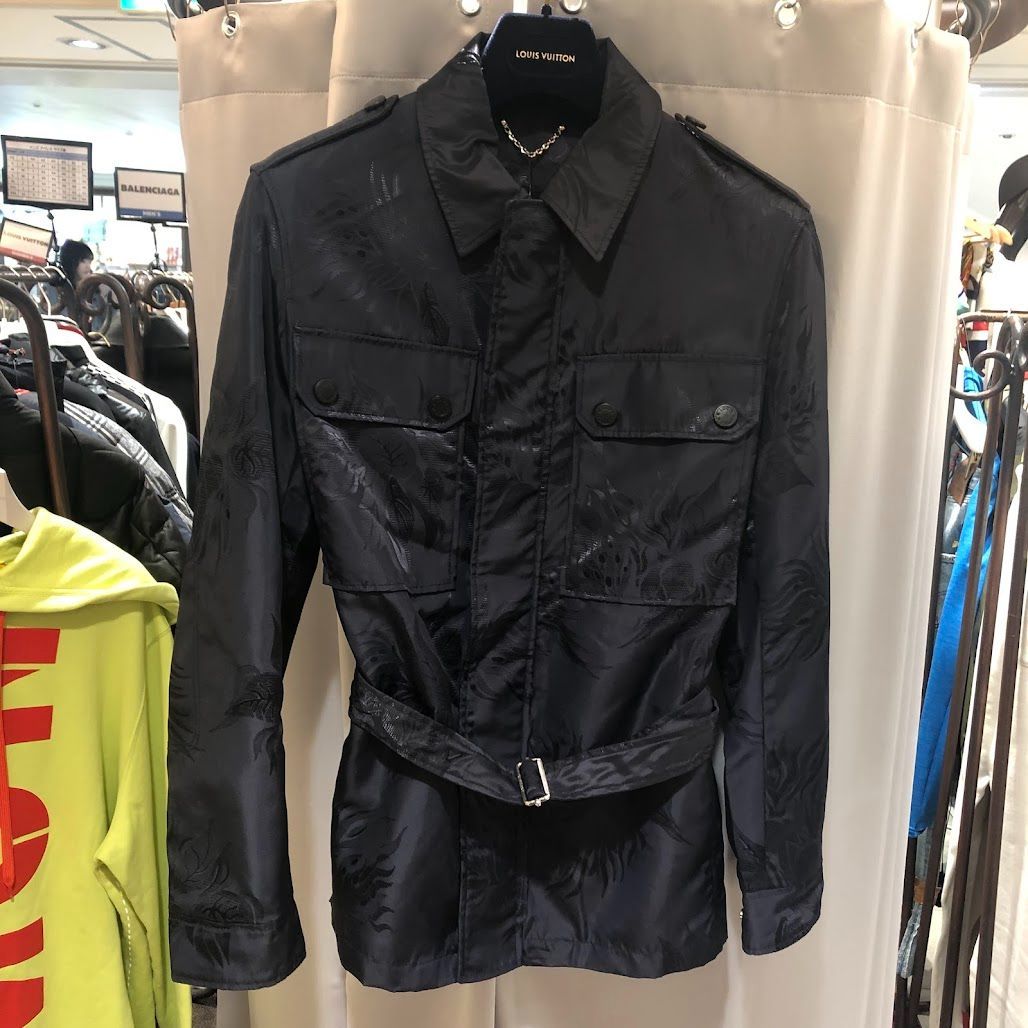 ルイヴィトンナイロンジャケット ヴィトン モノグラム 25SS ナイロン ダウンジャケット 48 メンズ