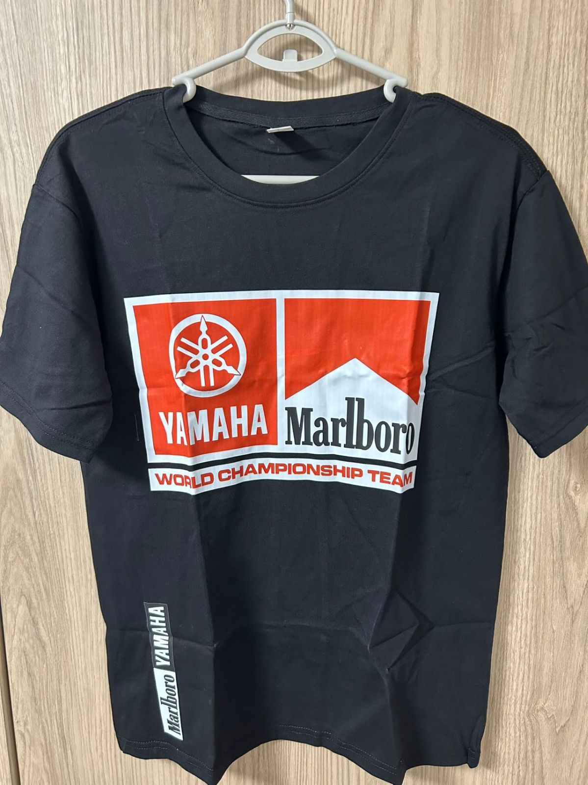 ☆アウトレット新品☆ L MotoGP YAMAHA Marlboro レーシング T