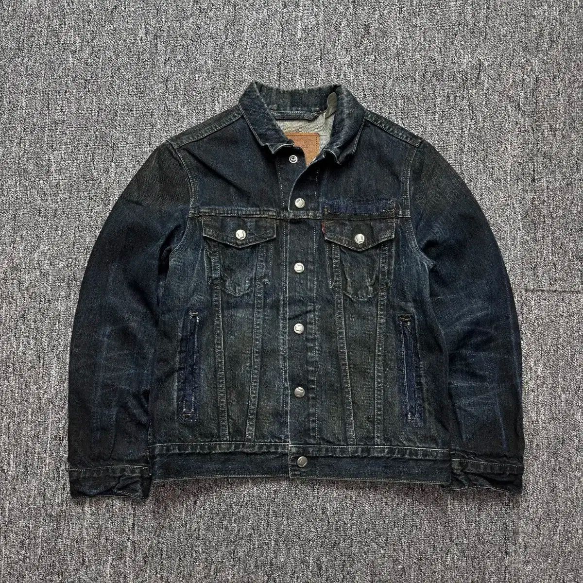 【雷市場（ポンジャン）商品韓国直送】 LEVI'S(リーバイス) アーカイブ トラッカー ウォッシング デニム ジャケット