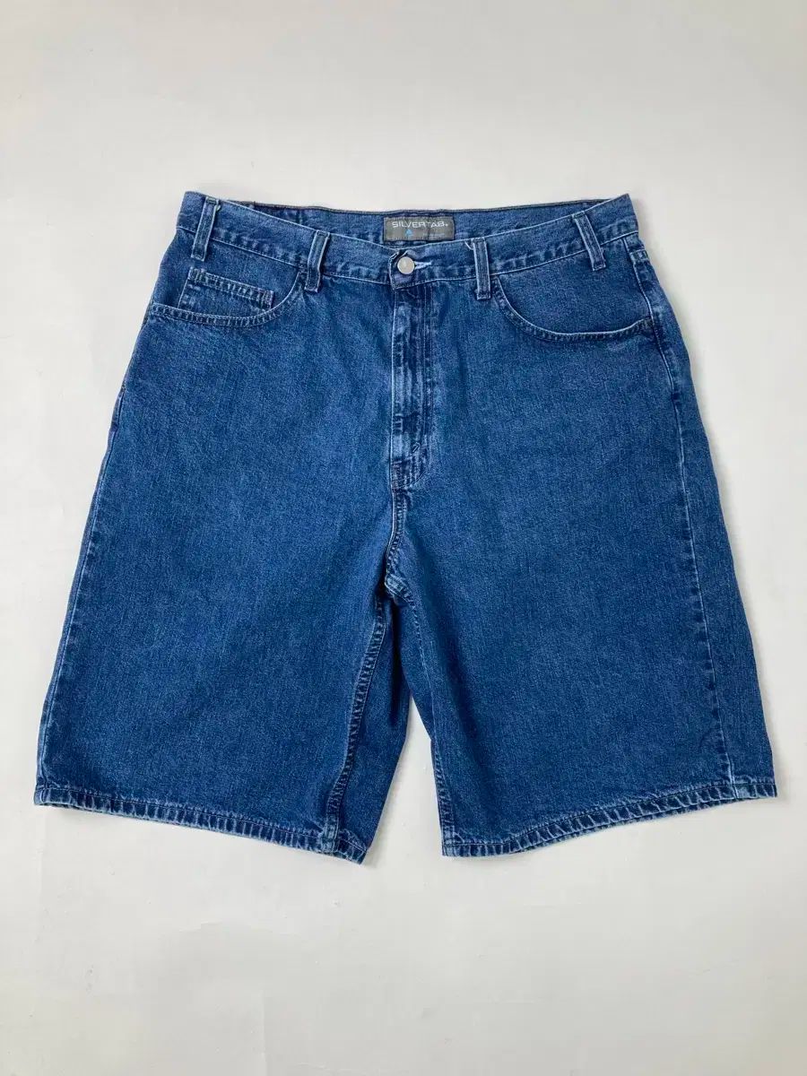 00s Levis Silvertab Shorts blue