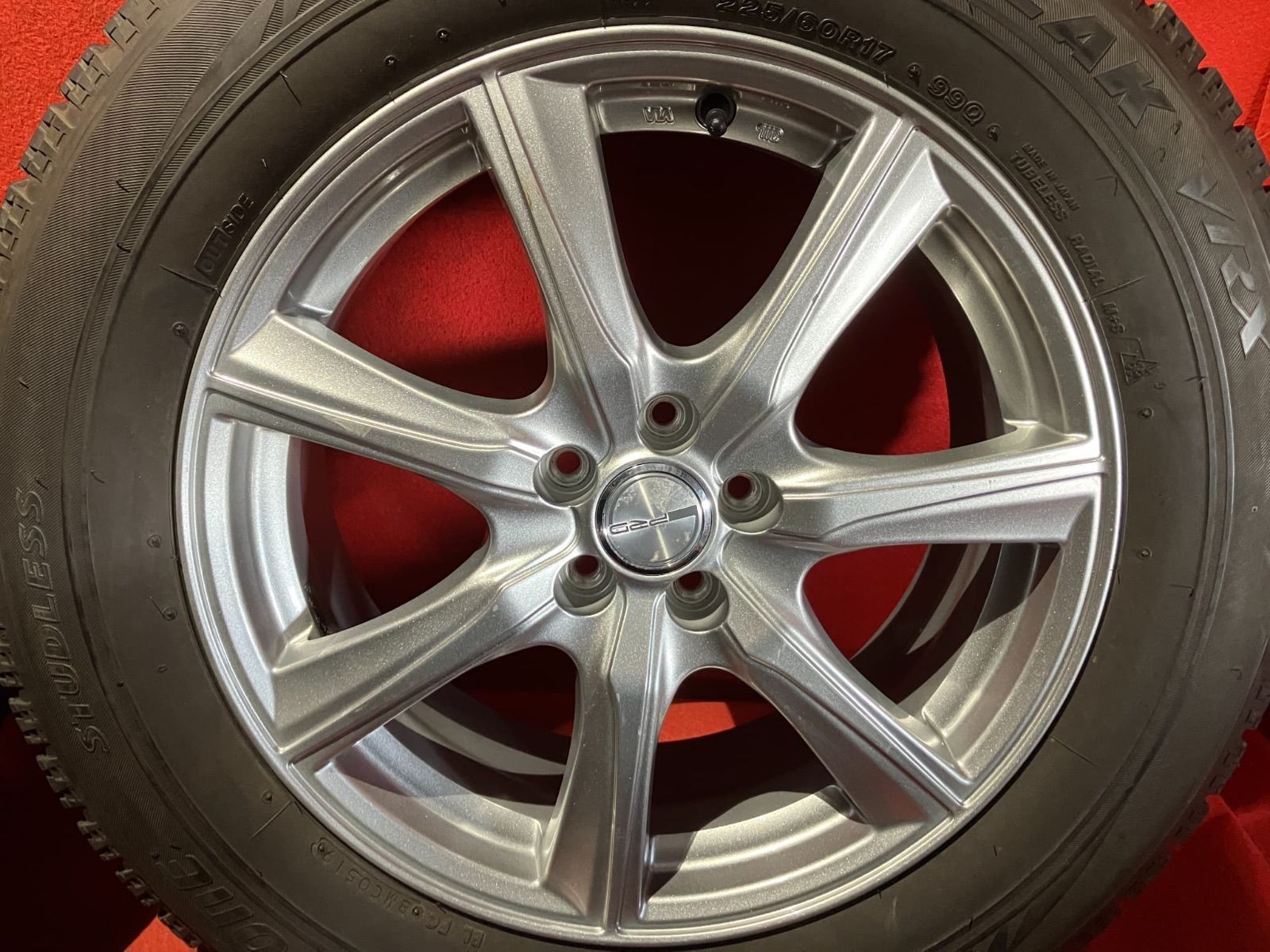 スタッドレスタイヤホイールセット 225 60R17 BRIDGESTONE VRX 17x7.0J 48 100 5H 社外 PRD 4本SET