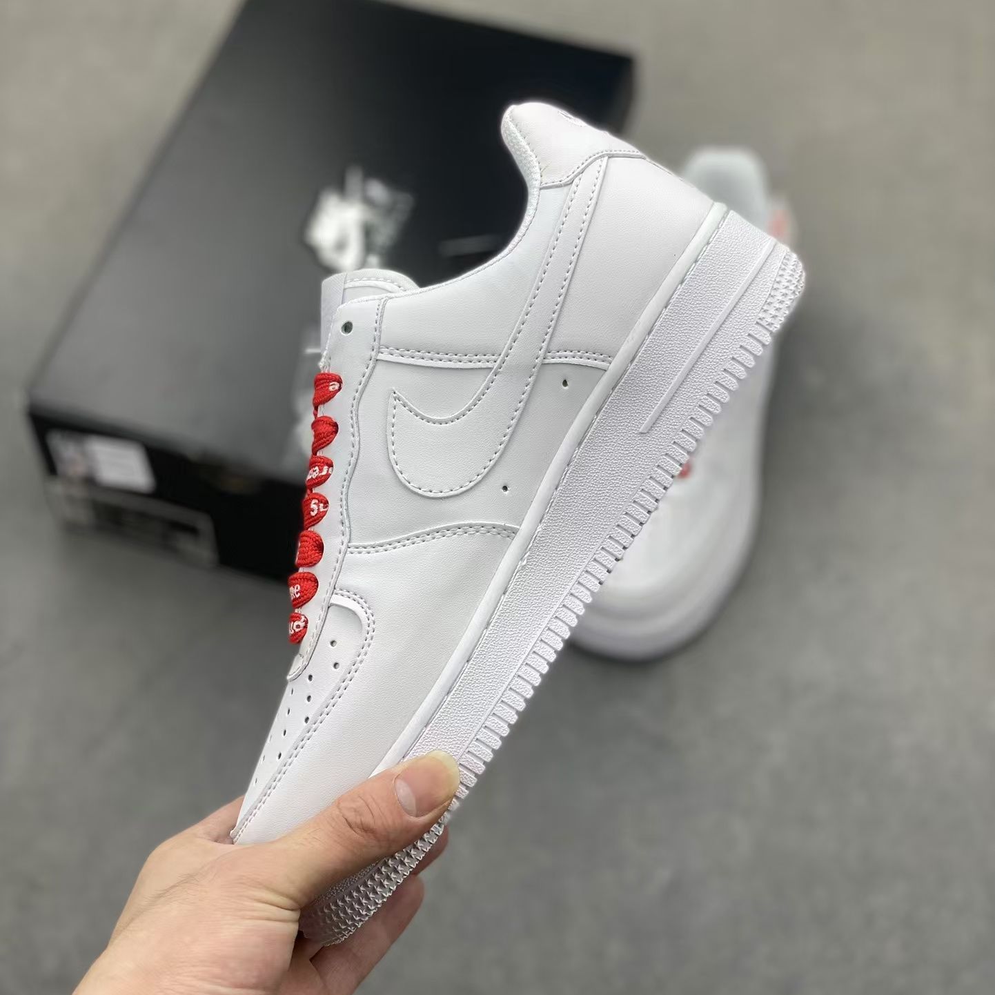 新品 Supreme x NIKE Air Force 1 Low CU9225-100 ナイキ スニーカー  男女兼用