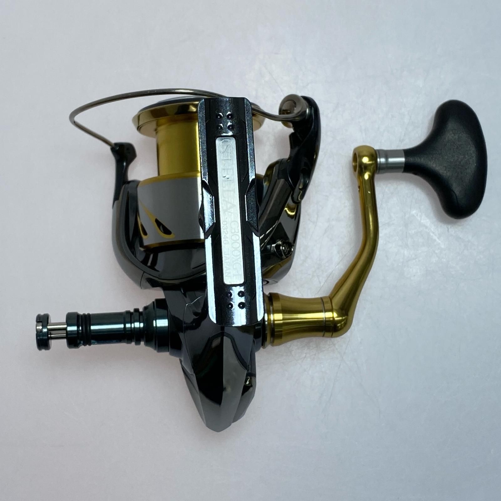 SHIMANO - §§SHIMANO シマノ 14ステラ C3000XG ゴメクサススタンド付 03246 スピニングリール 程度B SHIMANO シマノ 14ステラ C3000XG ゴメクサススタンド付 03246