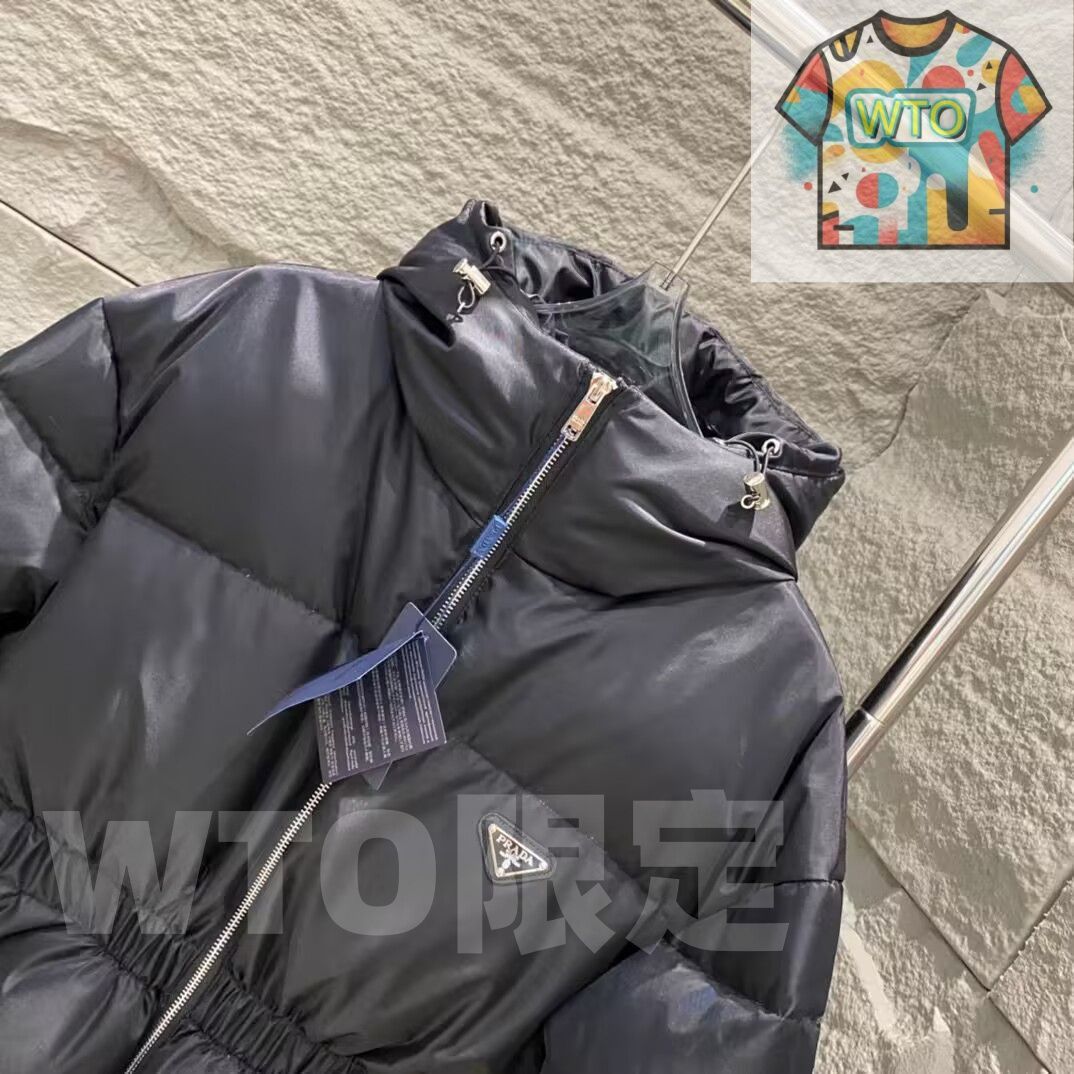 PRADA プラダ　ダウン　レディース オンラインストア限定】 プラダ レディース ダウン PRADA