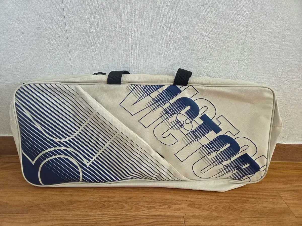 VICTOR バドミントンバッグ ネイビー/ベージュ BR6617 M | バッグ