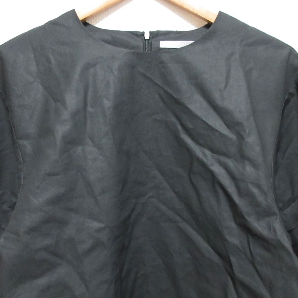 【美品】theory luxe セオリーリュクス ブラウス　半袖　38 黒 セオリーリュクス theory luxe プルオーバーブラウス 38 黒