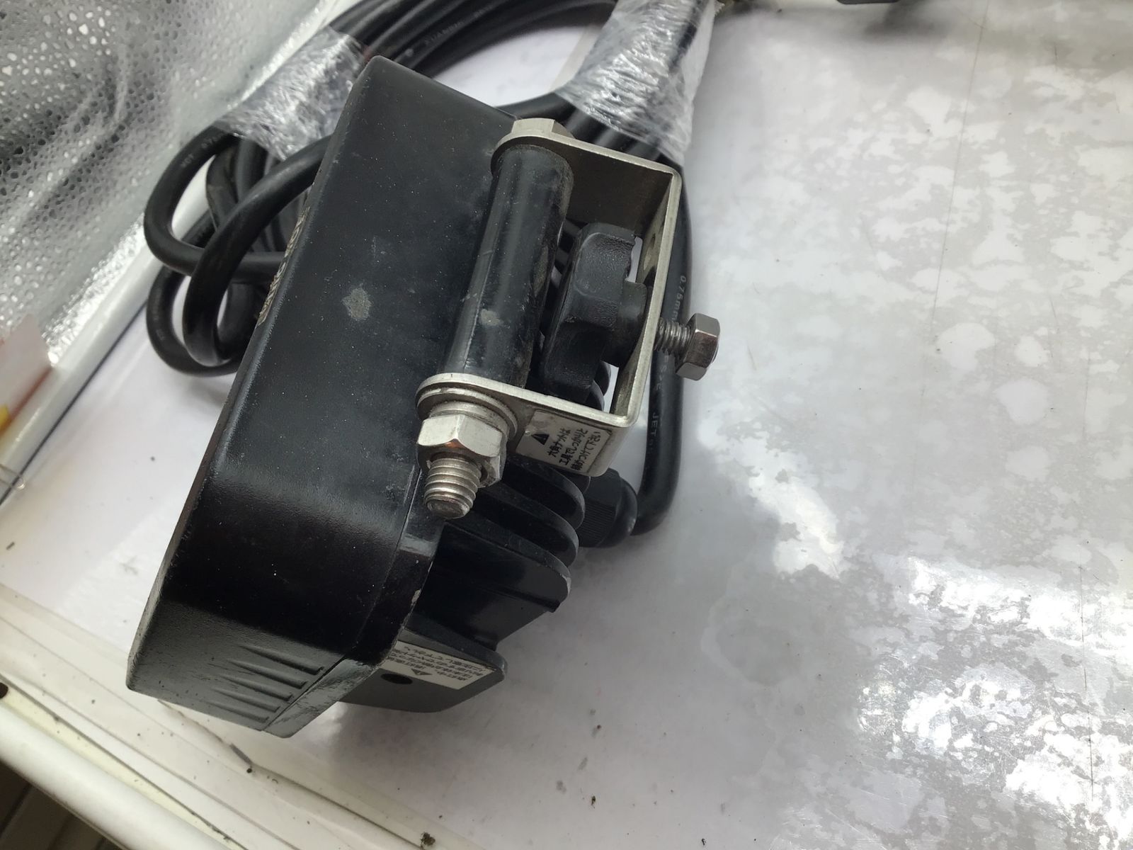 型式 LED-205