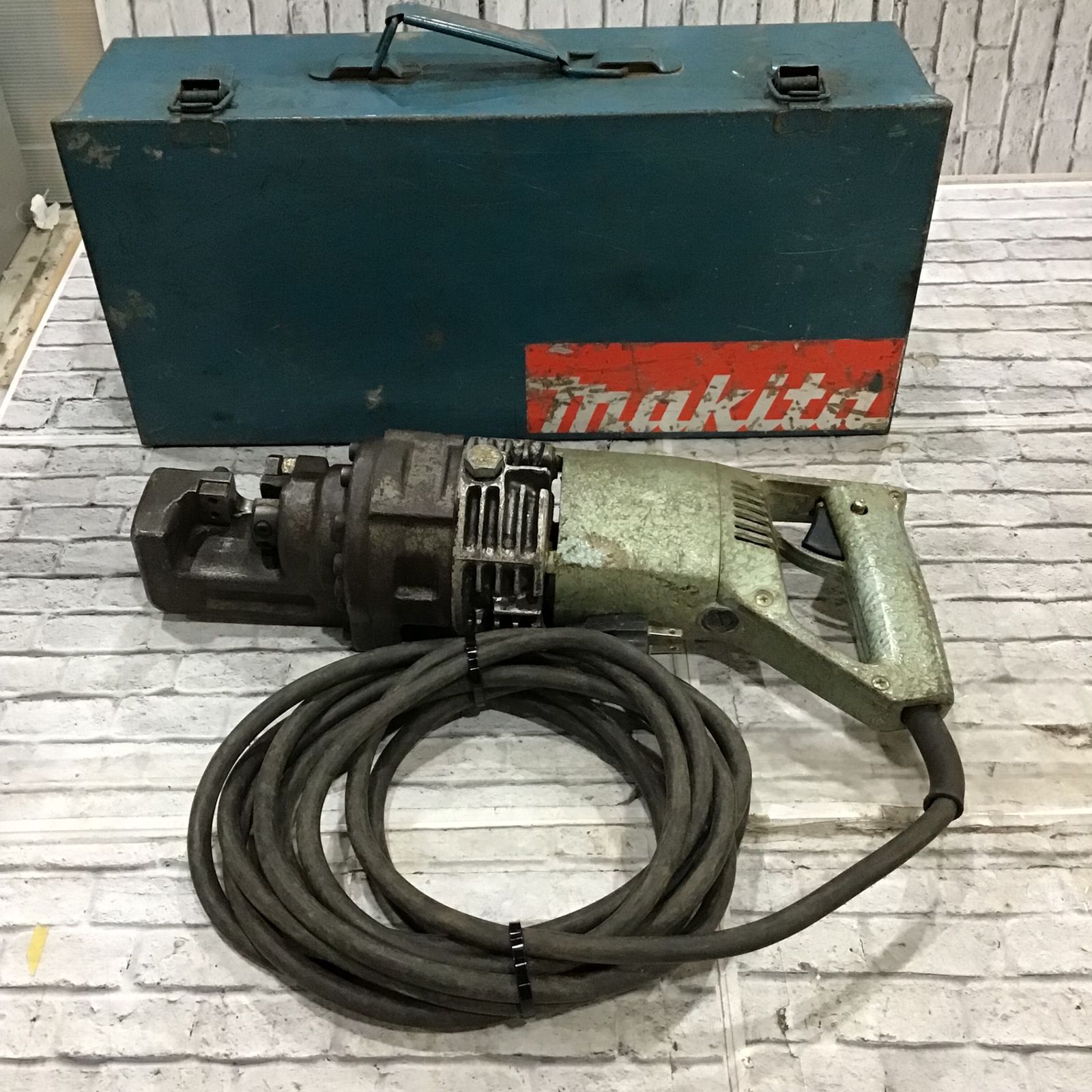 makita sc130