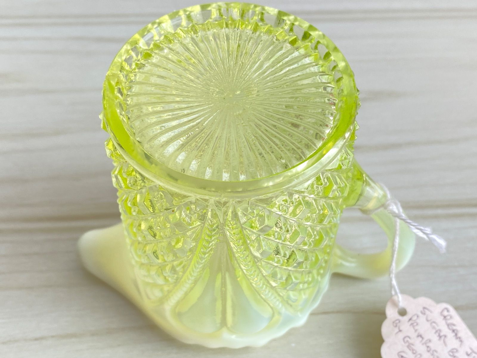 イエロー オパールセント パールライン ウラン ガラス グラス