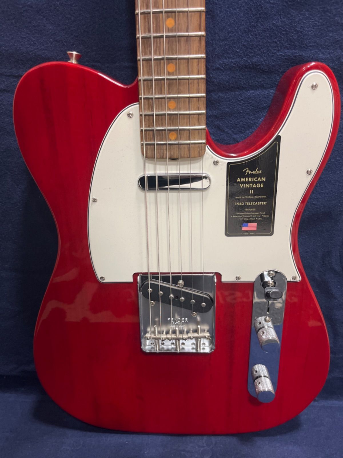 美品 中国切手 特殊切手 16枚 新中国成立60周年 封筒×2 ケース 台紙 美品 中国切手 特殊切手 16枚 新中国成立60周年 封筒×2