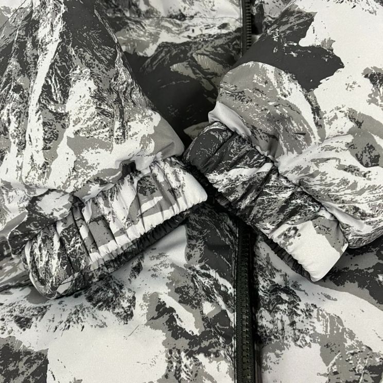 極美品】ノースフェイス THE NORTH FACE ダウンジャケット NJ3NN63A  