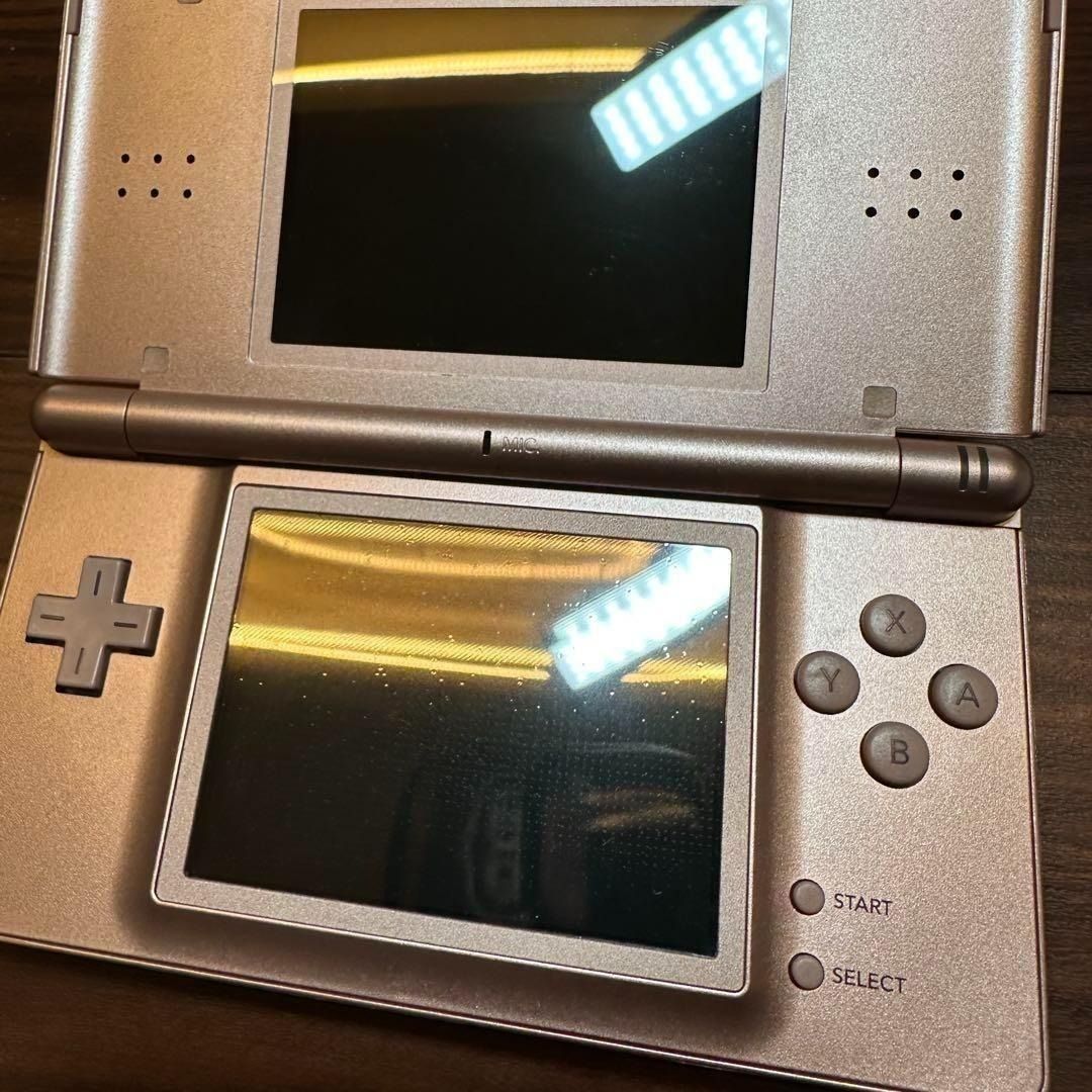 本体 メタリックロゼ