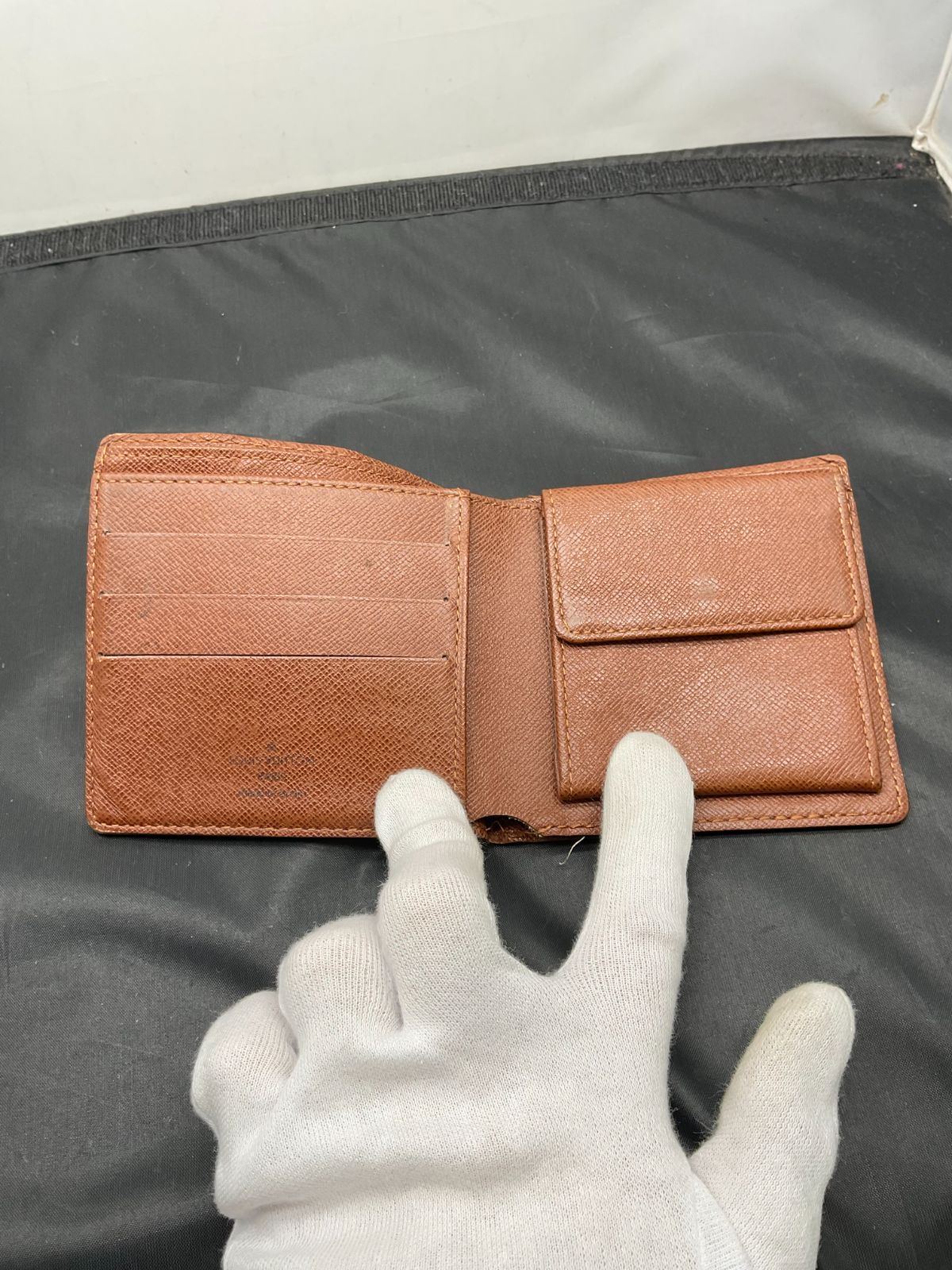 財布 B25035276