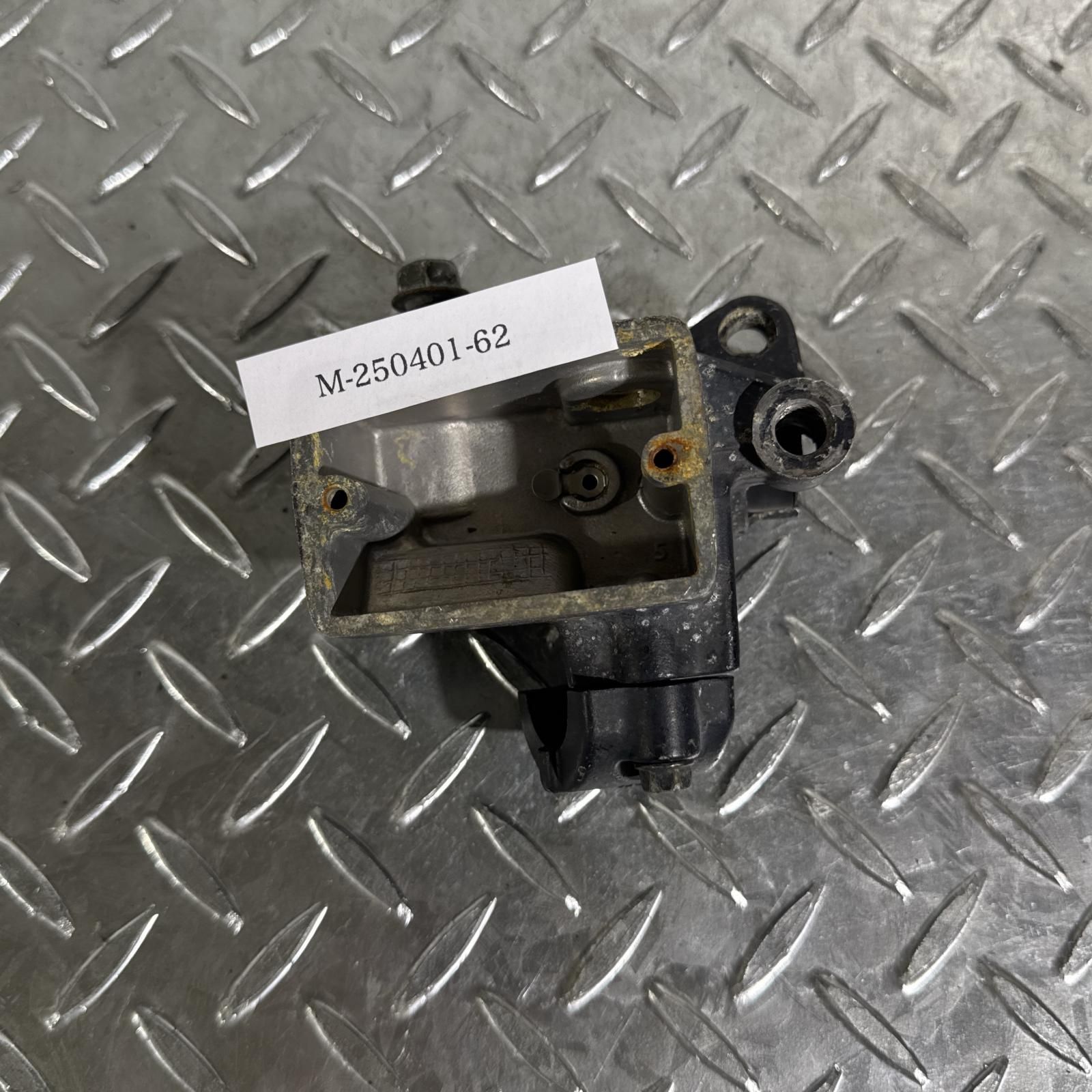 CBR400F CBX550F フロントマスターシリンダー 部品2点 CBX400F用