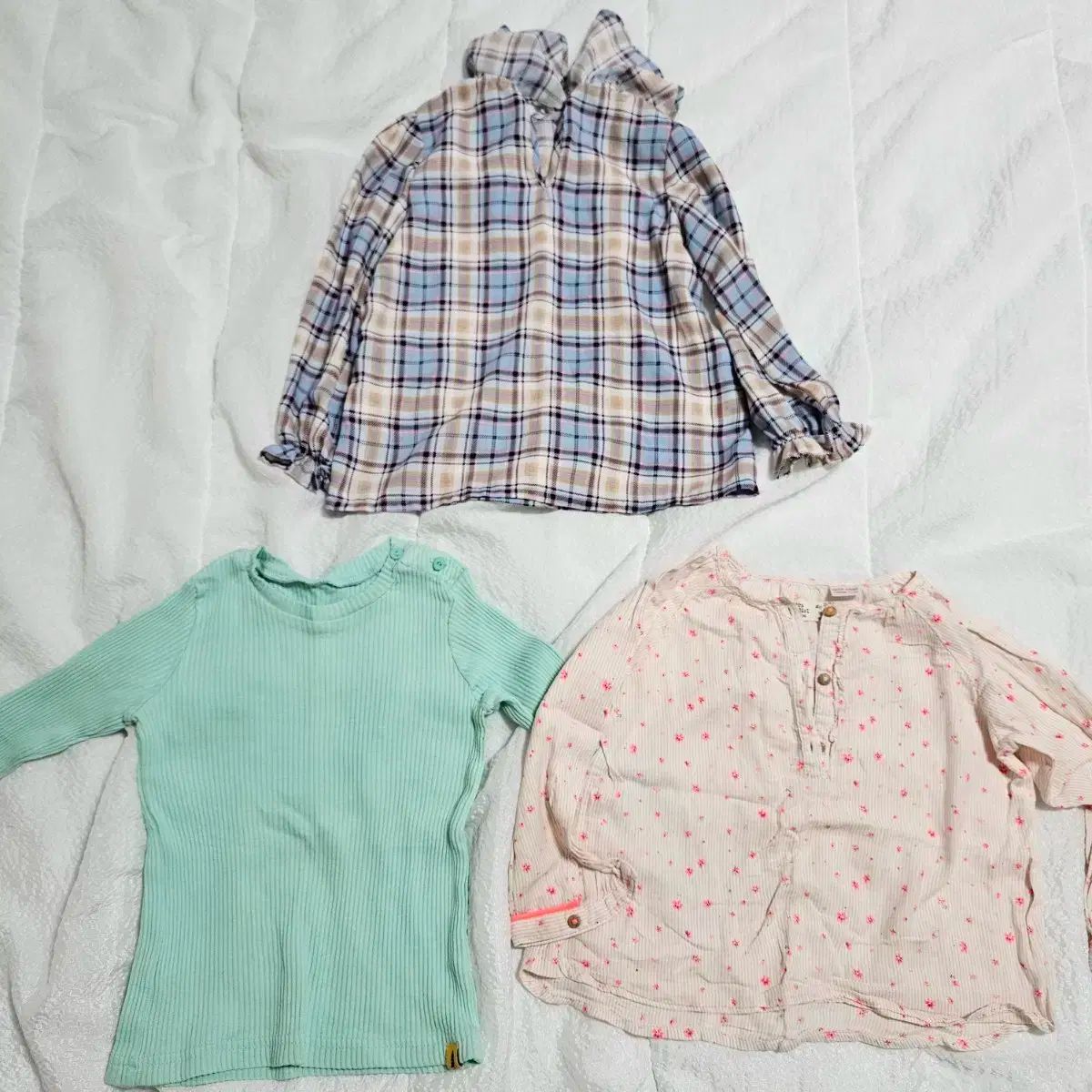 新品 110サイズ 春 秋 女の子 ベビー服 3p Tシャツ