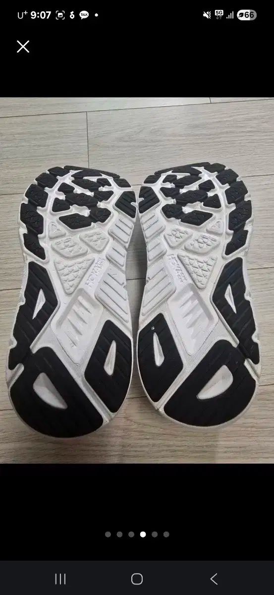  HOKA ONE ホカオネオネ アラヒ 7 260 2 e その他 靴