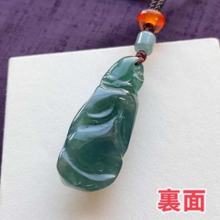 翡翠 天然石 本翡翠 翡翠ペンダント ペンダント 翡翠ネックレス
