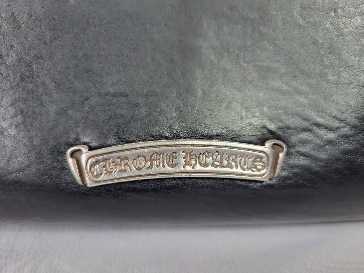 クロムハーツ　フィリグリークロス　レザー　ウォレット　長財布　ラウンドファスナー クロムハーツ フィリグリークロス レザー ウォレット 長財布 ラウンド