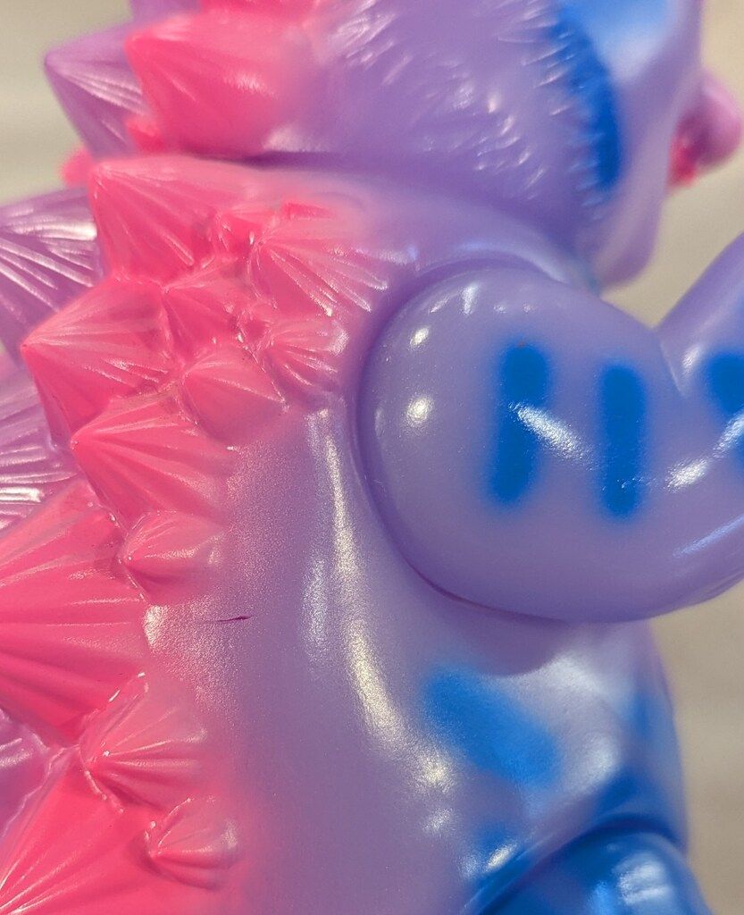 MILKBOY TOYS 小夏や 大王ネゴラ クリアパープル 蛍光ピンク塗装