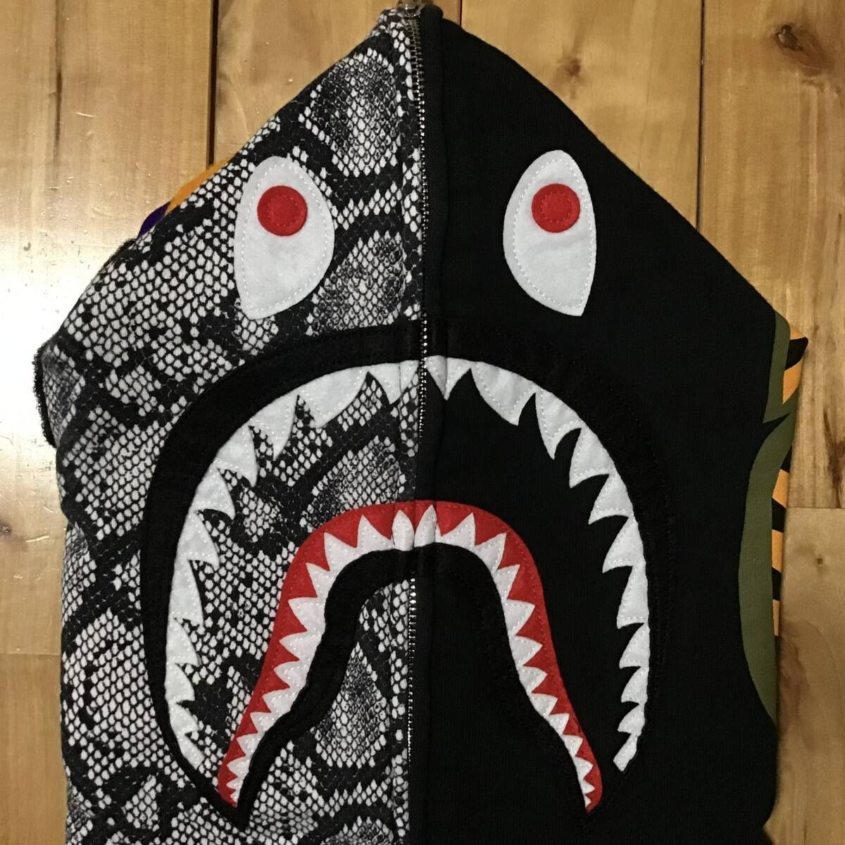 ☆激レア☆ スネーク シャーク パーカー Mサイズ snake shark full zip 