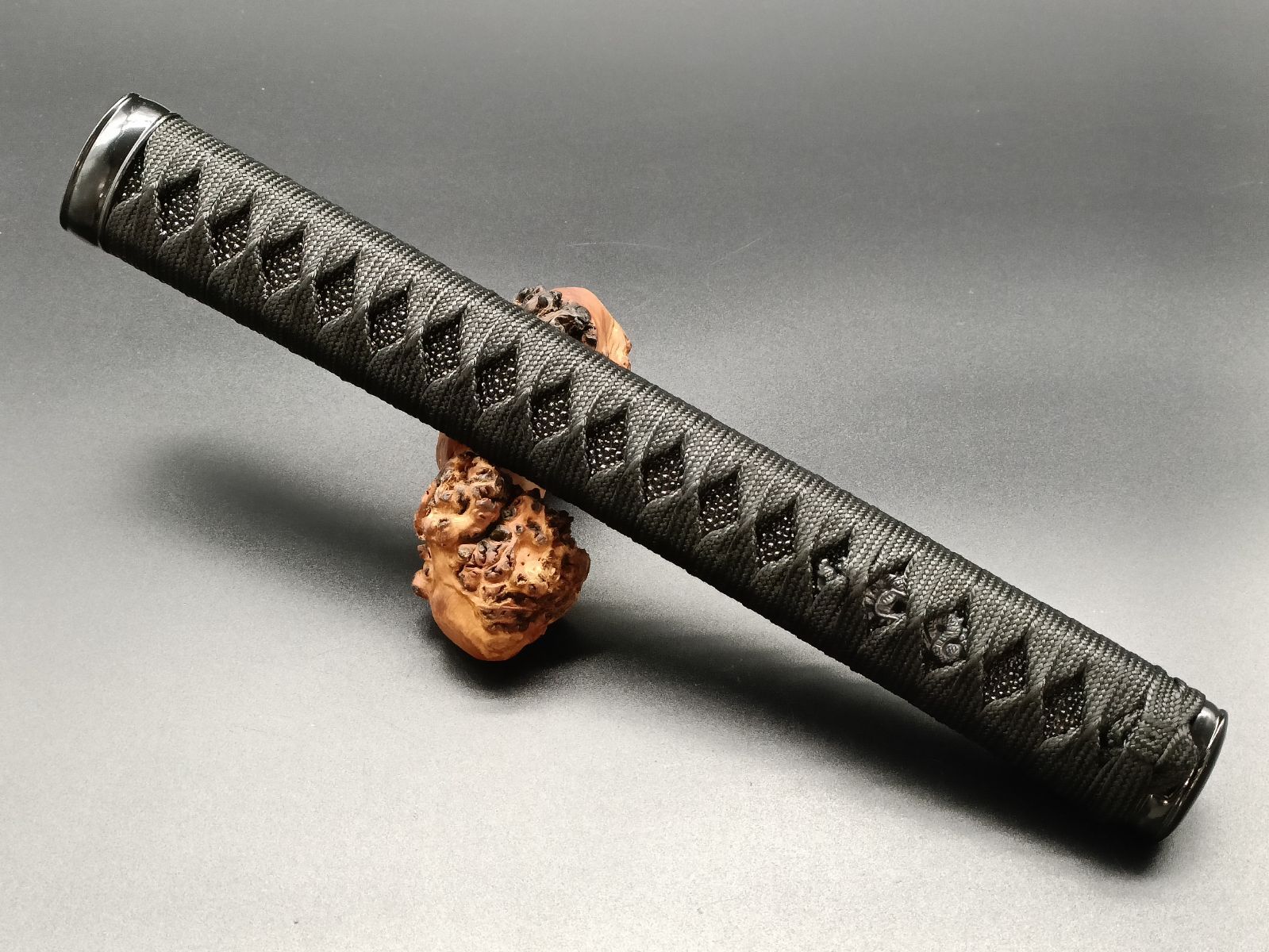 日本刀装具 大刀柄 新品 長約26CM 紅葉縁頭 桜目貫 黒本