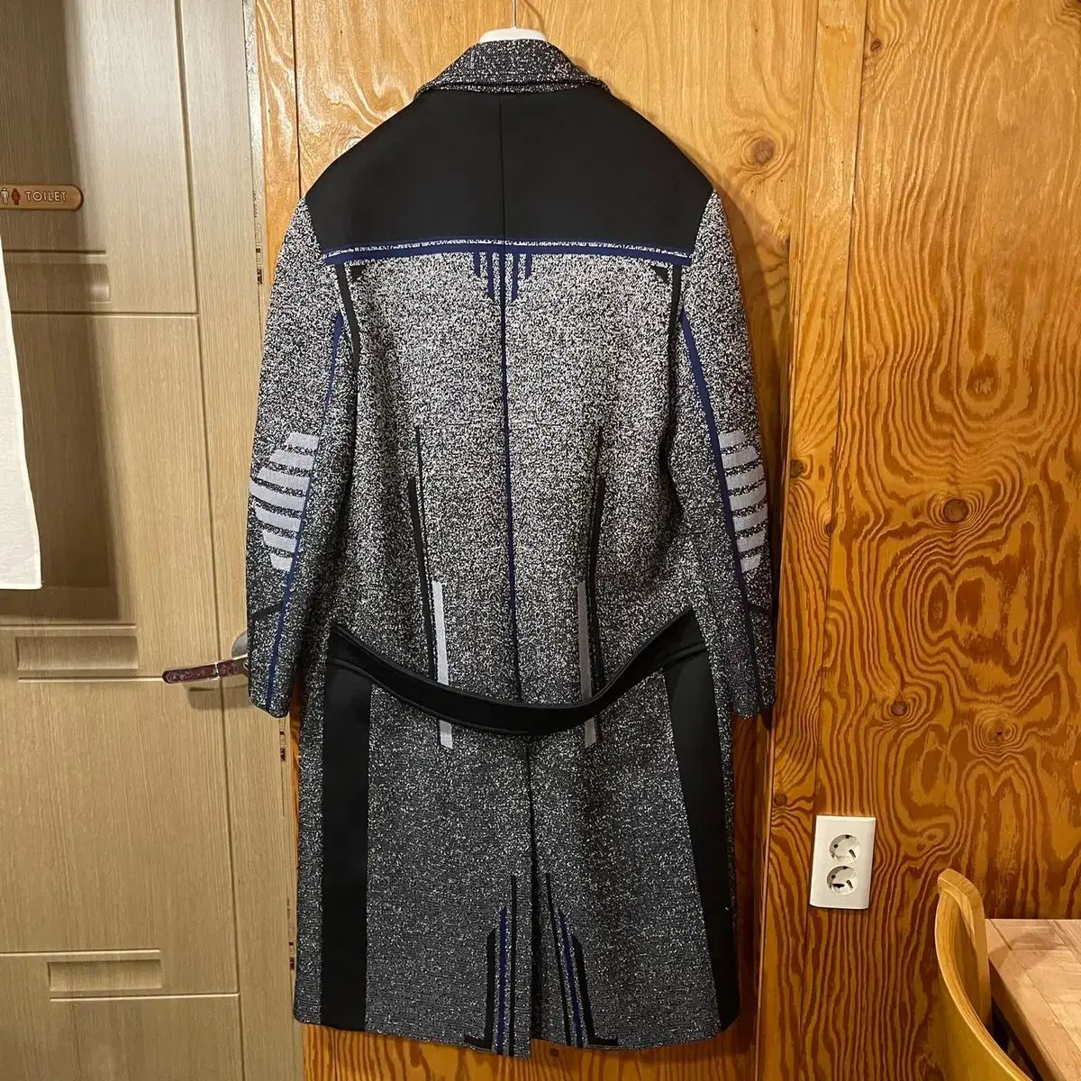 PRADA(プラダ) マルチ ツイード コート 出品 - メルカリ