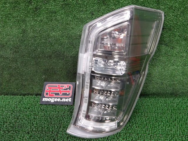 3FP8525 KFJ3 ホンダ ステップワゴンスパーダ RK5 後期型 Z クールスピリット テールライト右 スタンレイW0587