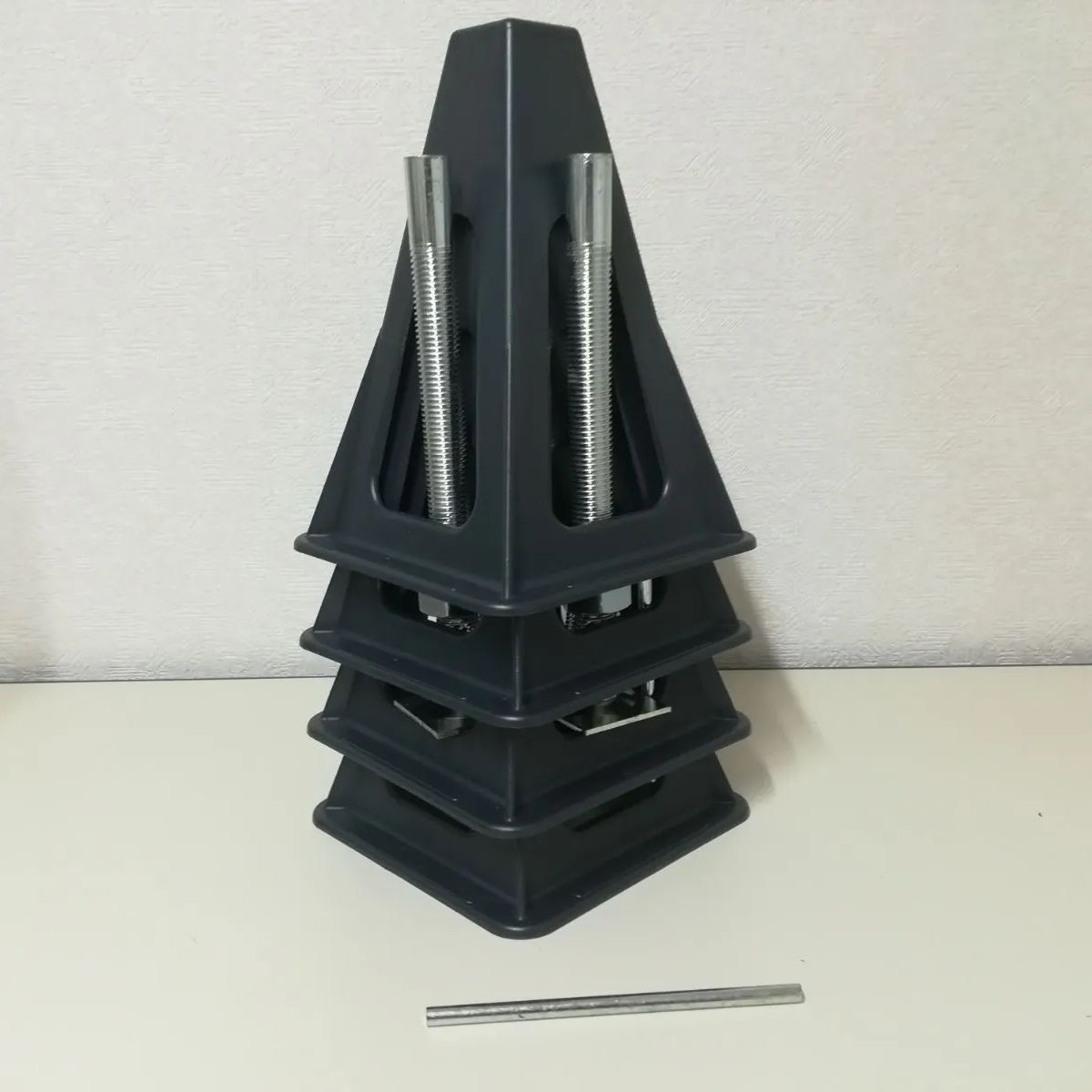 FIAMMA プラスチックジャッキ 4個セット 3112 FFCRYSTALESIA_COM