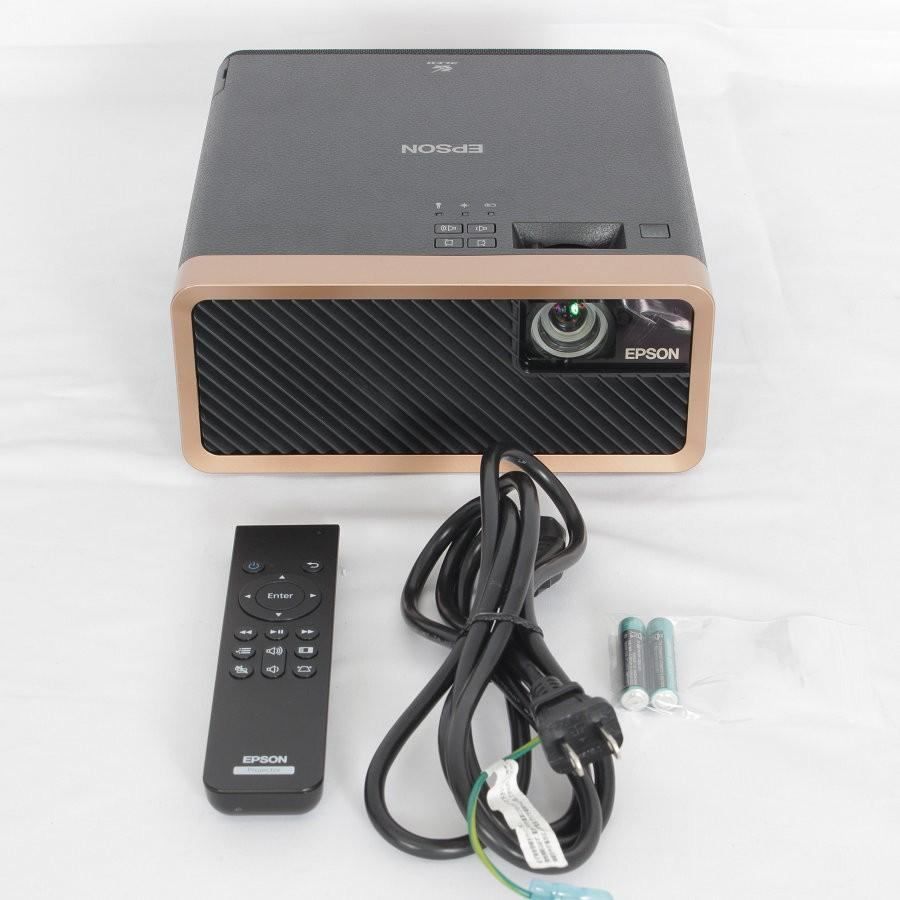 EPSON EF-100B プロジェクター ブラック 美品 EPSON EF-100B プロジェクター ブラック 美品