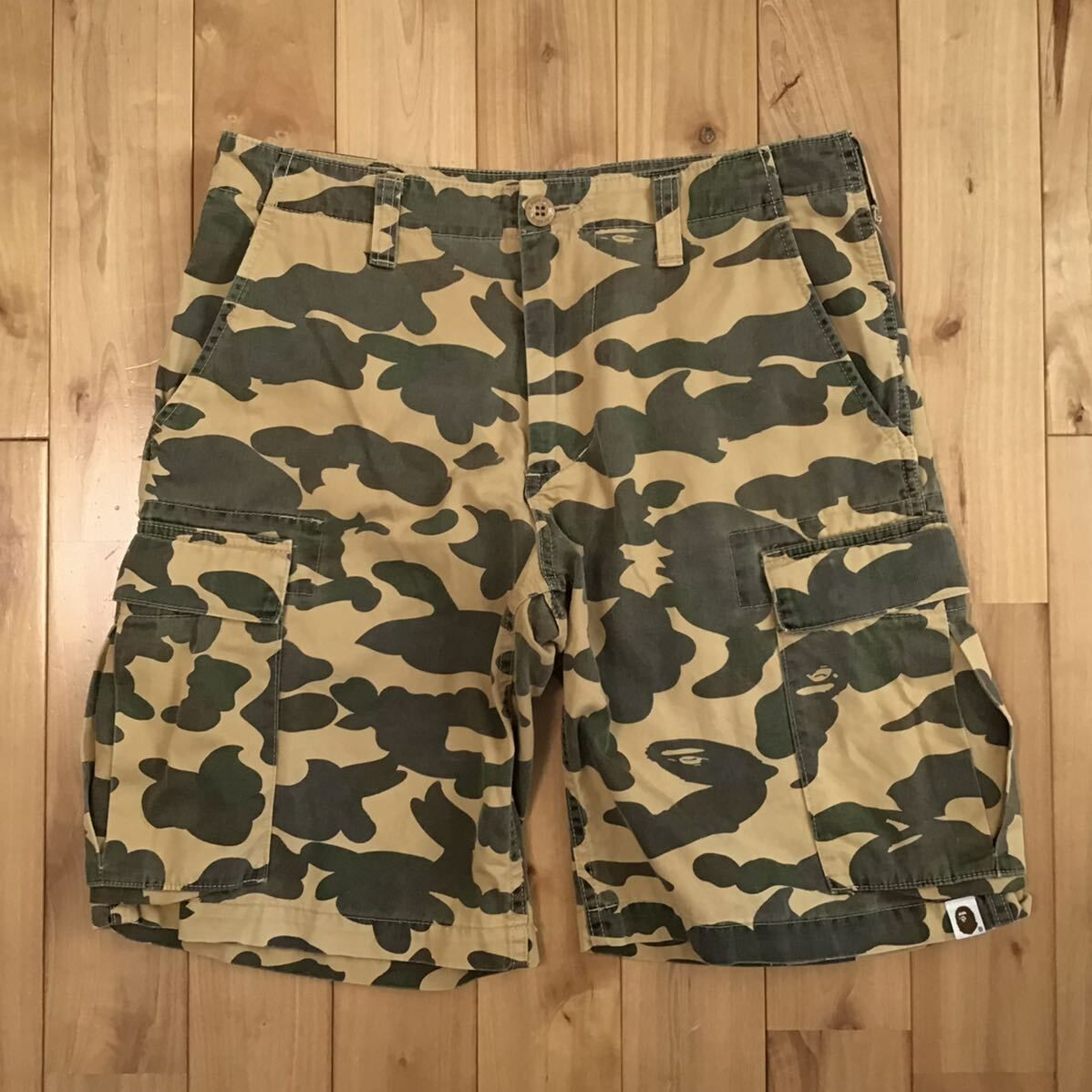 1st camo yellow カーゴ ハーフパンツ Sサイズ a bathing ape BAPE shorts エイプ ベイプ アベイシングエイプ 迷彩 ショーツ NIGO