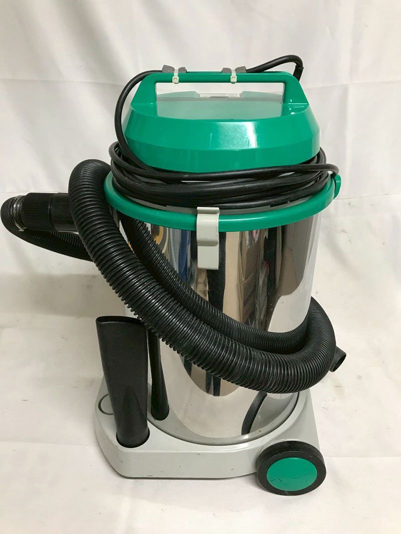 北見市発】マキタ makita 集じん機 M440 緑 ヘッドブラシ無し - メルカリ