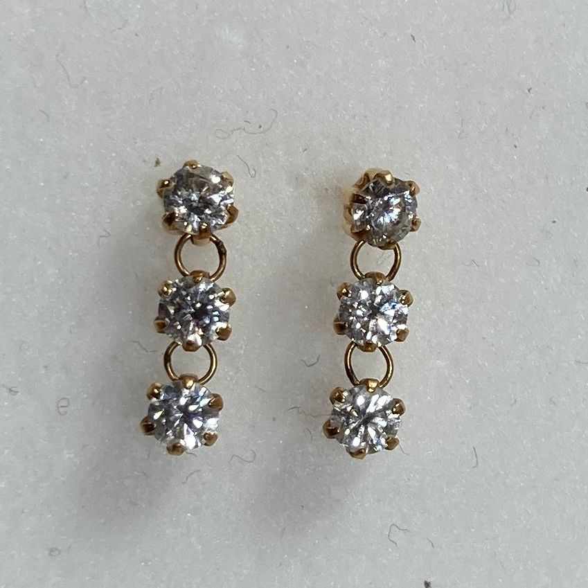 ※値下げ中!【10金】チェーン ピアス ※k10刻印あり K10 アメリカンピアス チェーン 10金 10k ゴールド製 月 星