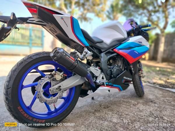 完売しました(^^) DX GENERATION PRO RACE フルエキマフラー CBR250RR YZF-R25 MT-25
