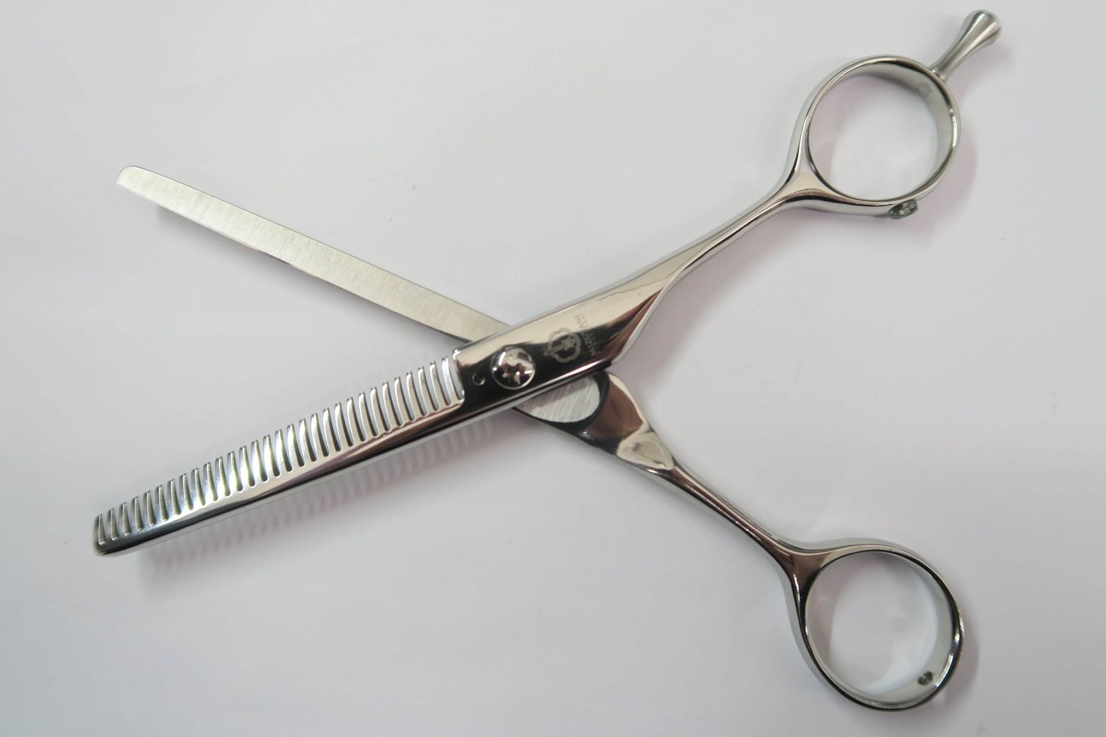 Bランク【MIZUTANI SCISSORS ミズタニシザーズ】 セニング 美容師・理容師 5.7インチ 右利き 【中古】:H-8686 - メルカリ