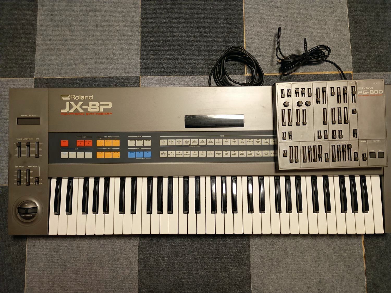 「最終引越しセール」アフタータッチ修復された • Roland JX-8P rc_jx-8p_model_expansion_main.jpg