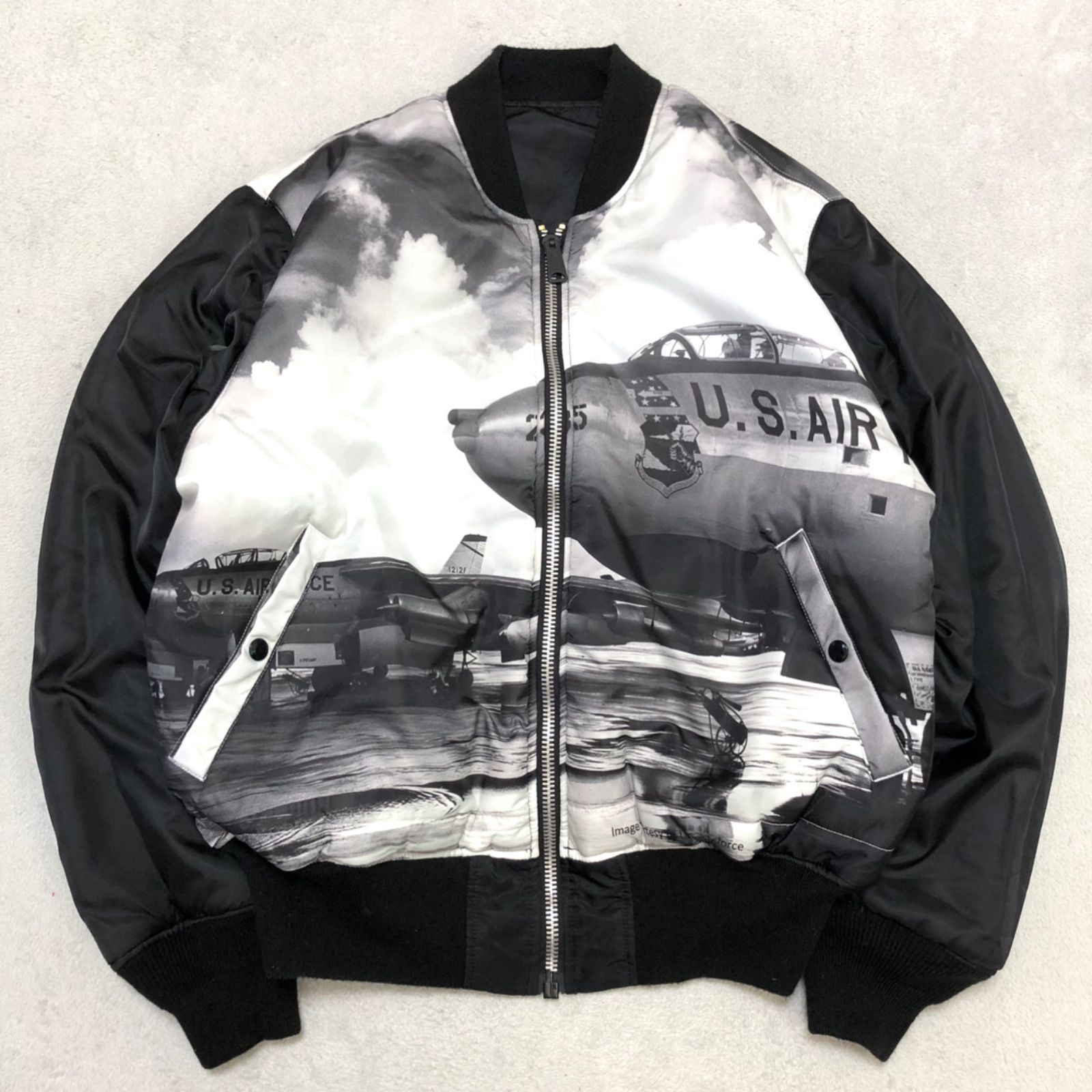 アルファインダストリーズ プリント リバーシブル フライトジャケット