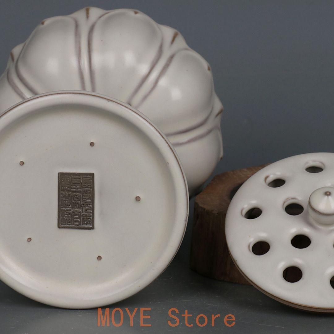 宋汝窯月牙白釉蓮華薫香炉 香道具景徳鎮 陶磁器 装飾品 現代工芸
