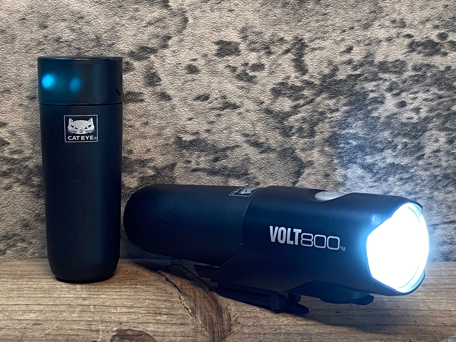 VOLT800 NEO CATEYE フロントライト 製品情報 CATEYE（キャットアイ 