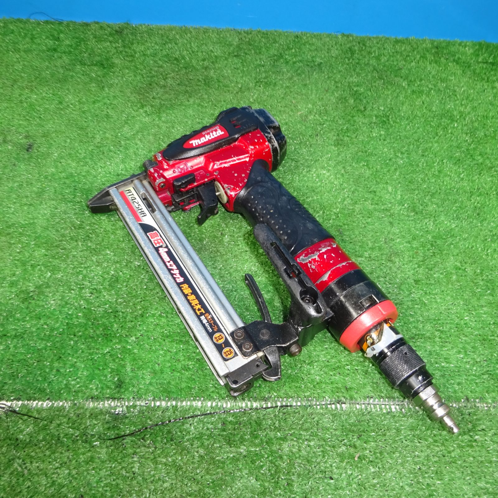 マキタ 釘打機 PT353D 18V 【マキタ】充電式ピンタッカPT353Dの マキタ 釘打機 PT353D 18V 【マキタ】充電式ピンタッカPT353Dの