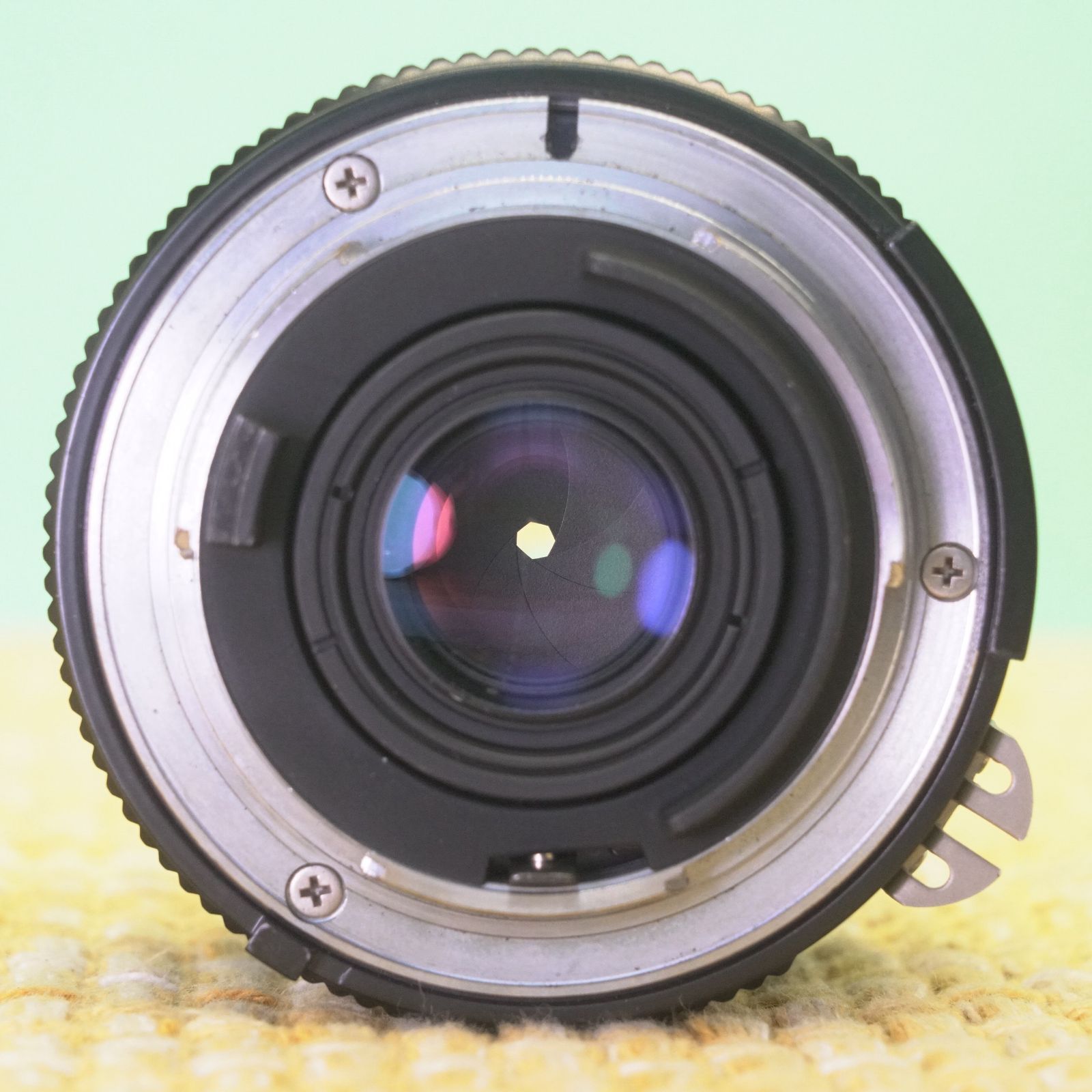 ニコン Nikkor 28mm f2.8 AI オールドレンズ #19 - カメラのしゃしゃ舎