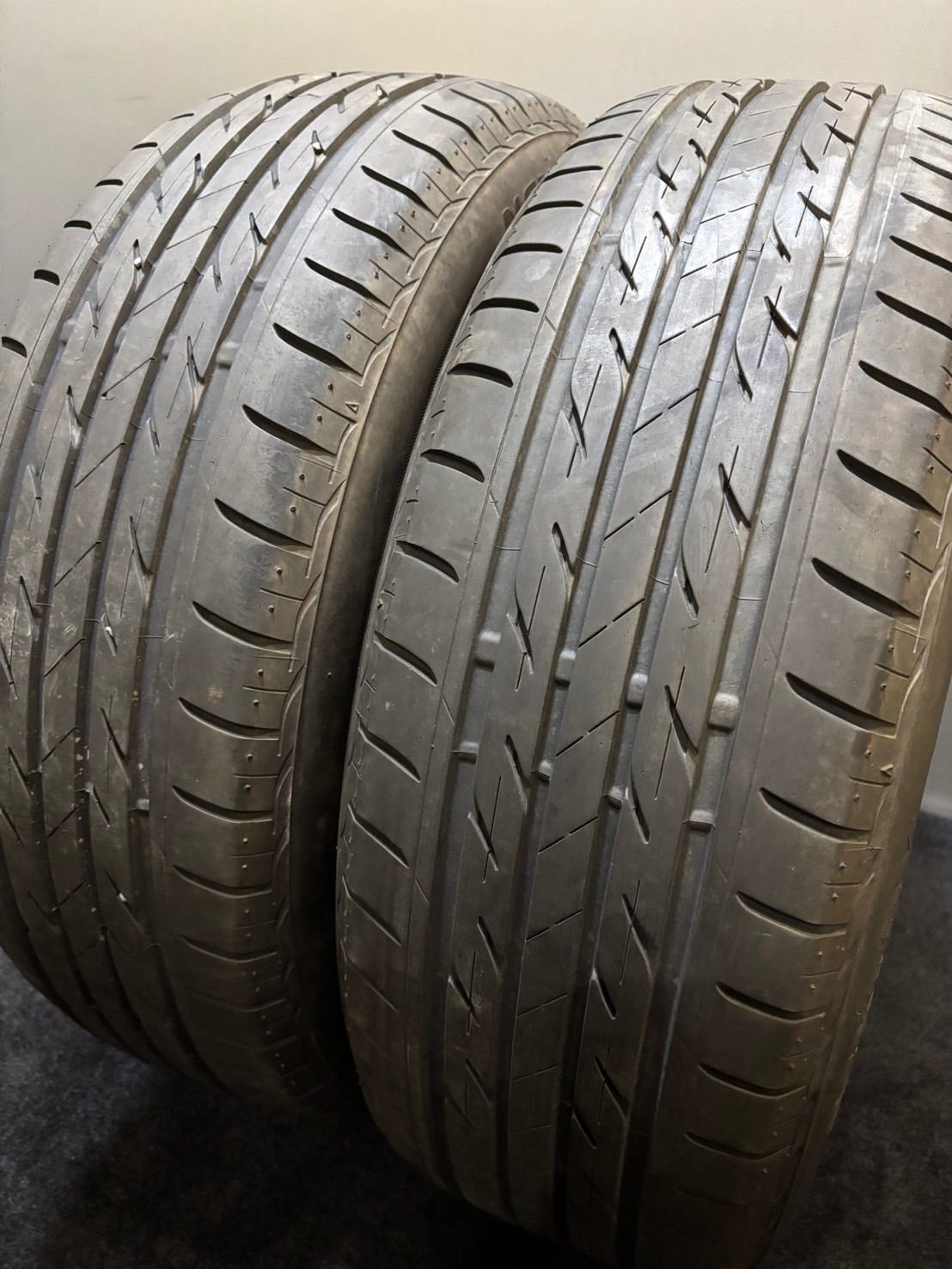215|60R17