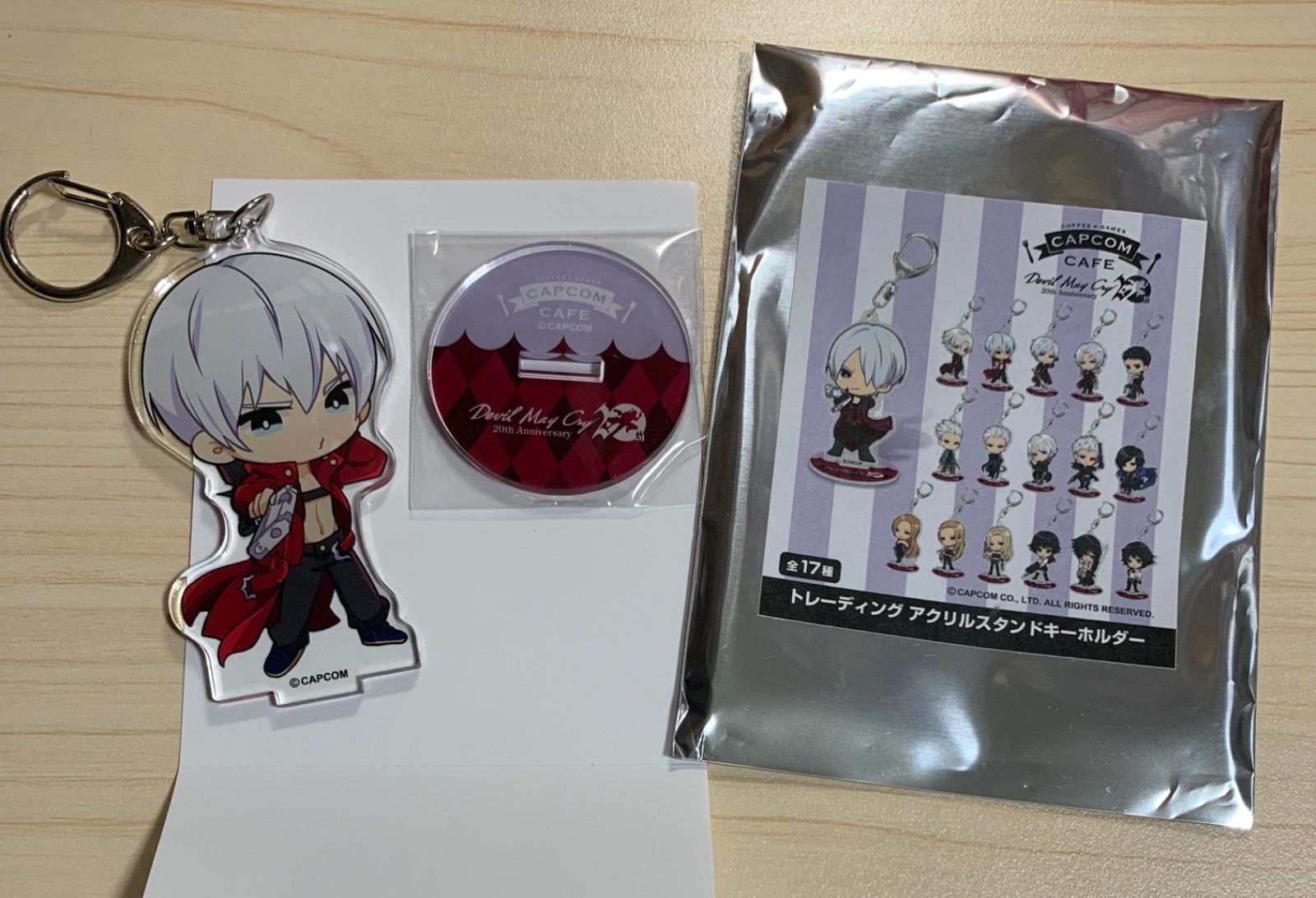 デビルメイクライ 20th アクリルスタンド ダンテ ④ ダンテ 20th デビルメイクライ アクリルスタンドキーホルダー