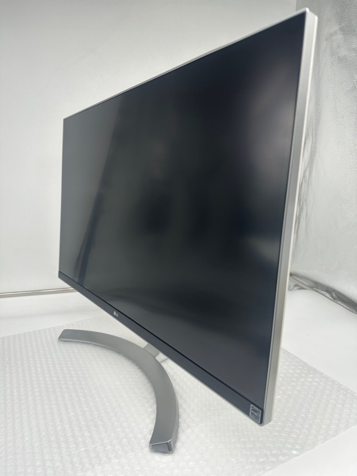 (中古品)LG 4K モニター 27UD68-W 楽天市場】【中古】LG モニター ディスプレイ 27UD68-W 27インチ